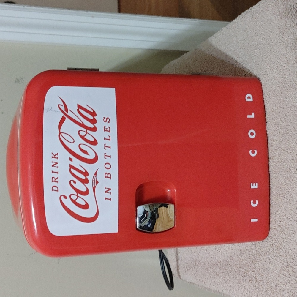 🥤Coca Cola Cooler